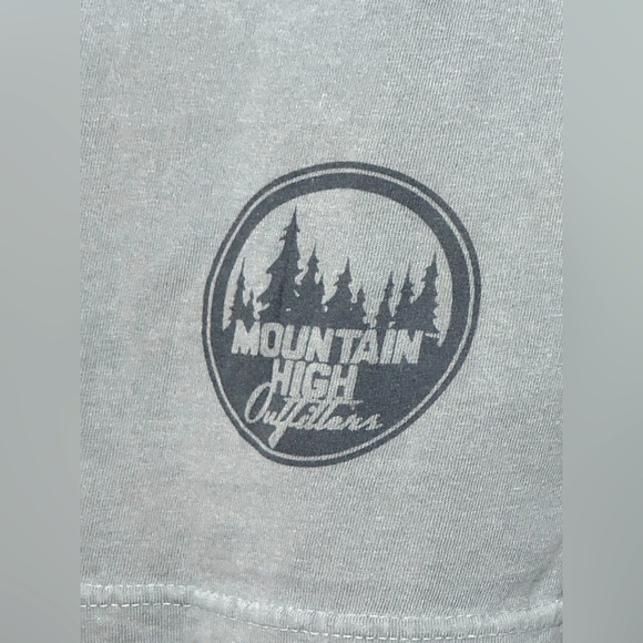 Mountain High Outfitter Gray BHM long sleeve T -shirt Hoodie Size Small - Picture 3 of 4